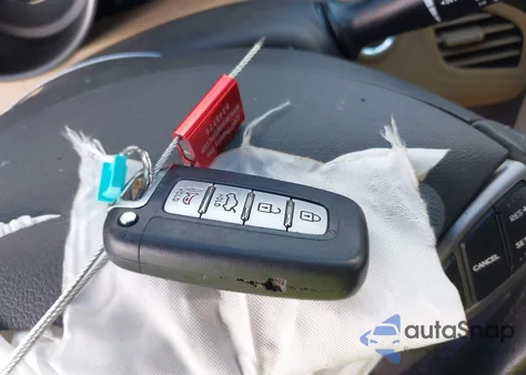 2013 Hyundai Elantra Limited from USA, damaged, VIN KMHDH4AE0DU696087